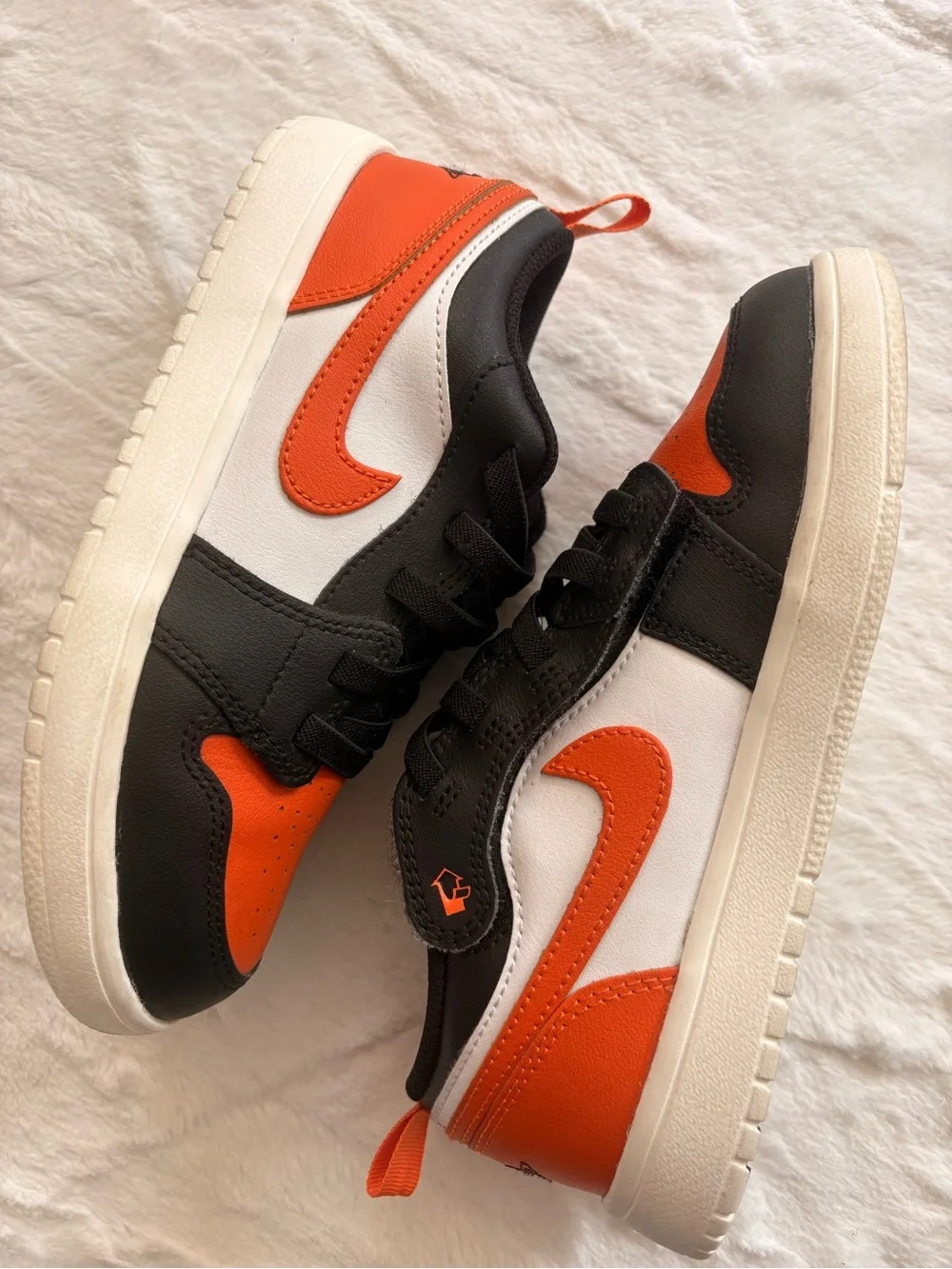 Air Jordan 1 Low ALT (PS)  Kids Size 3Y